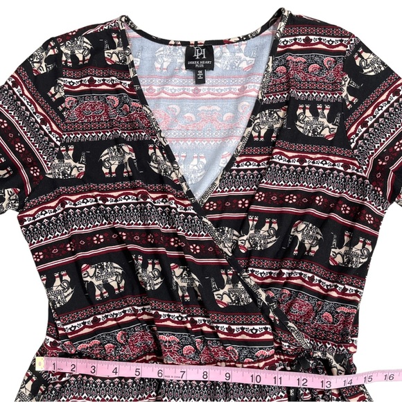 Derek heart plus size 1x short sleeve mini dress, vneck, elephants, ties at side - Picture 9 of 12
